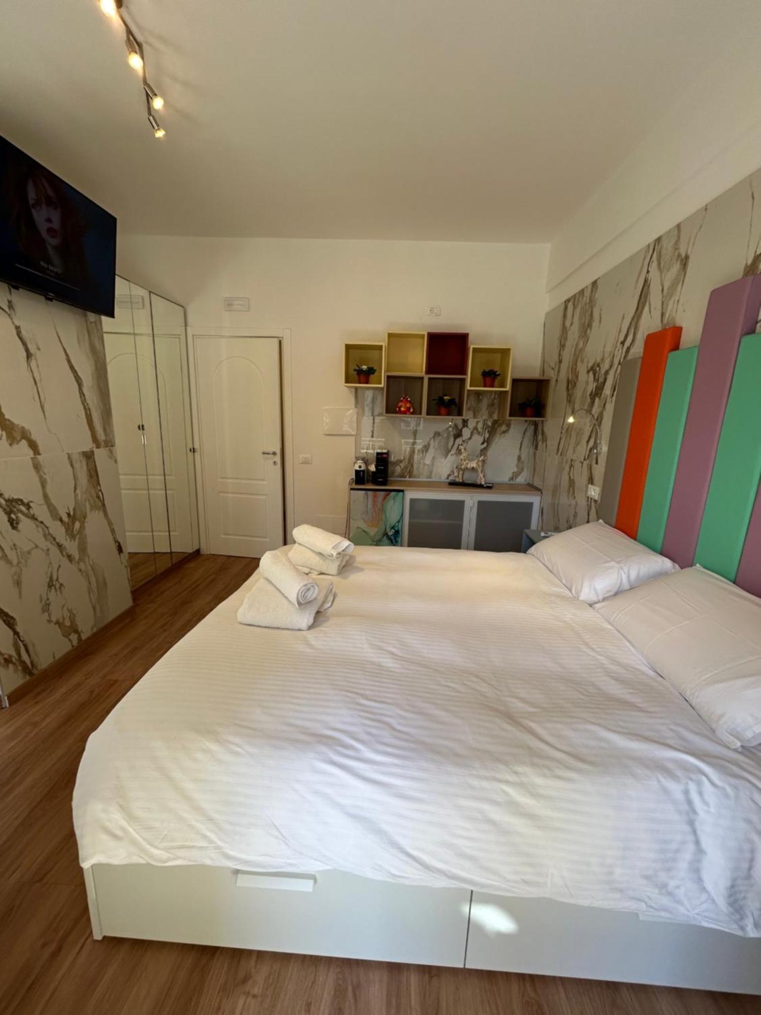 B&B Confort Reggio di Calabria Exteriör bild