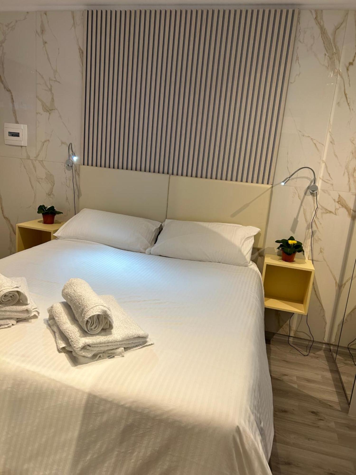 B&B Confort Reggio di Calabria Exteriör bild